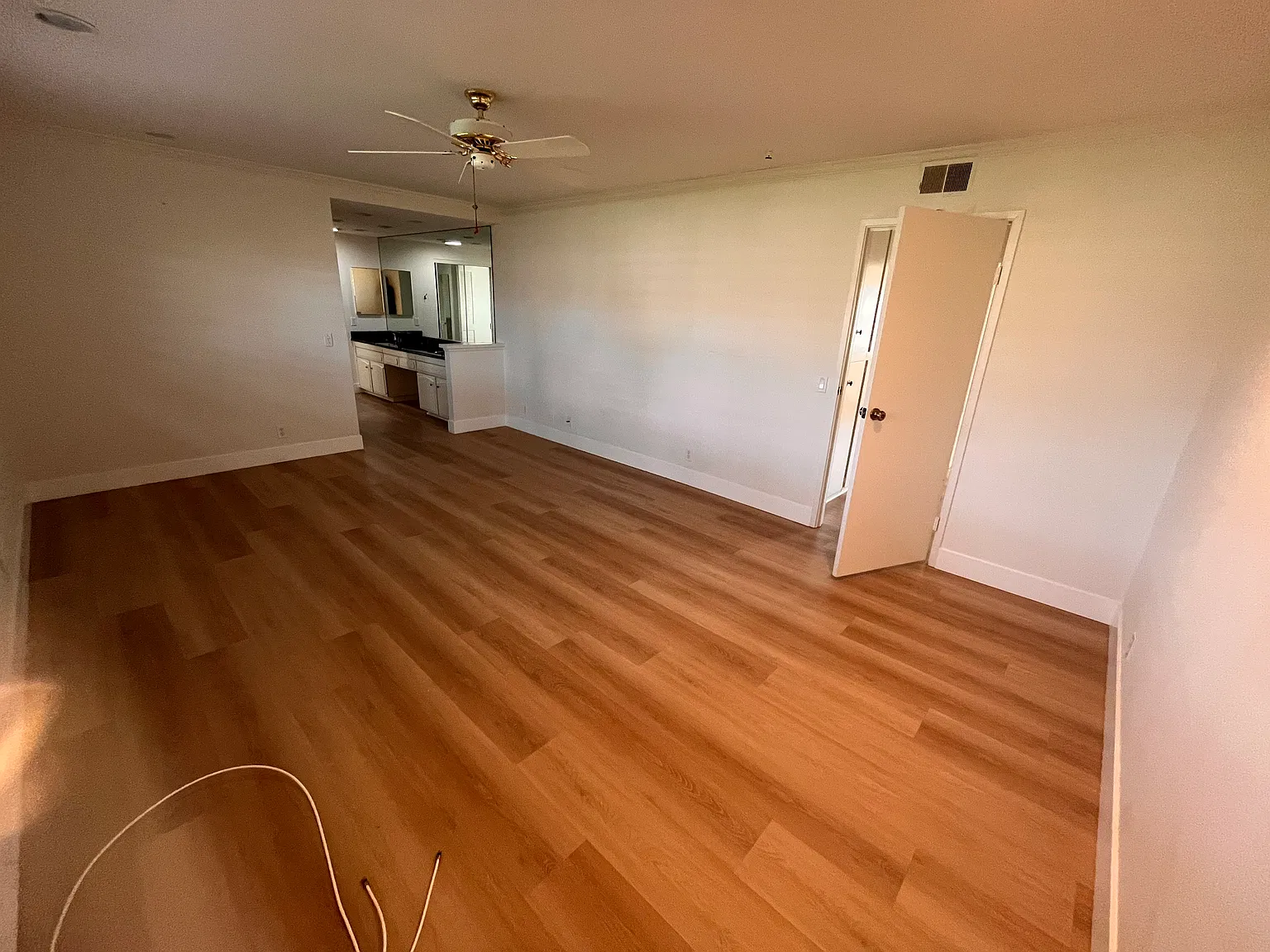 14232 Willow Ln — Photo 3