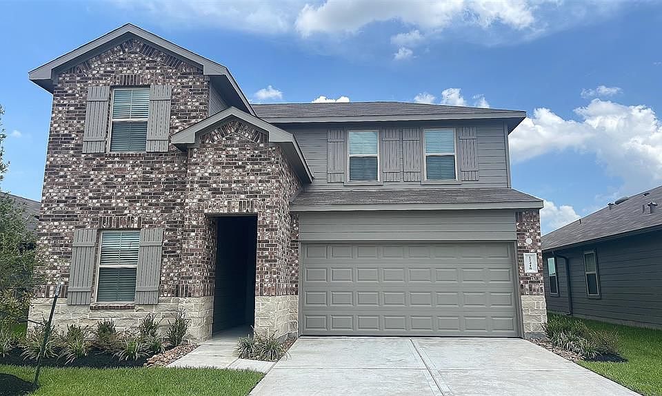 1st image of 12418 Pelican Bay Dr