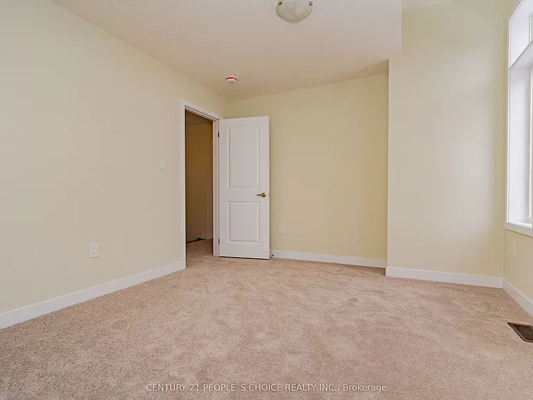 31 Garland Ave — Photo 28