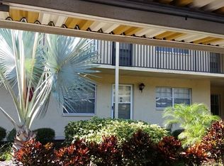 831 Maple Ct APT 104, Dunedin, FL 34698