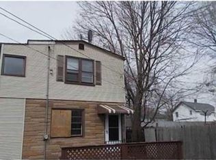 14 Crescent Pl, West Haven, CT 06516