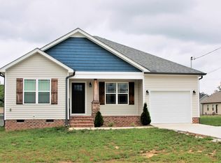 46 Al White Dr, Manchester, TN 37355