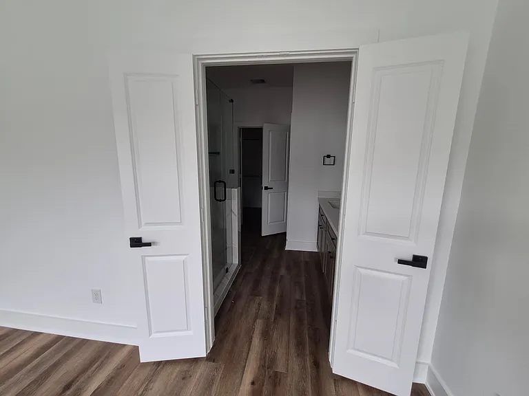 3217 Saint Emanuel St — Photo 26