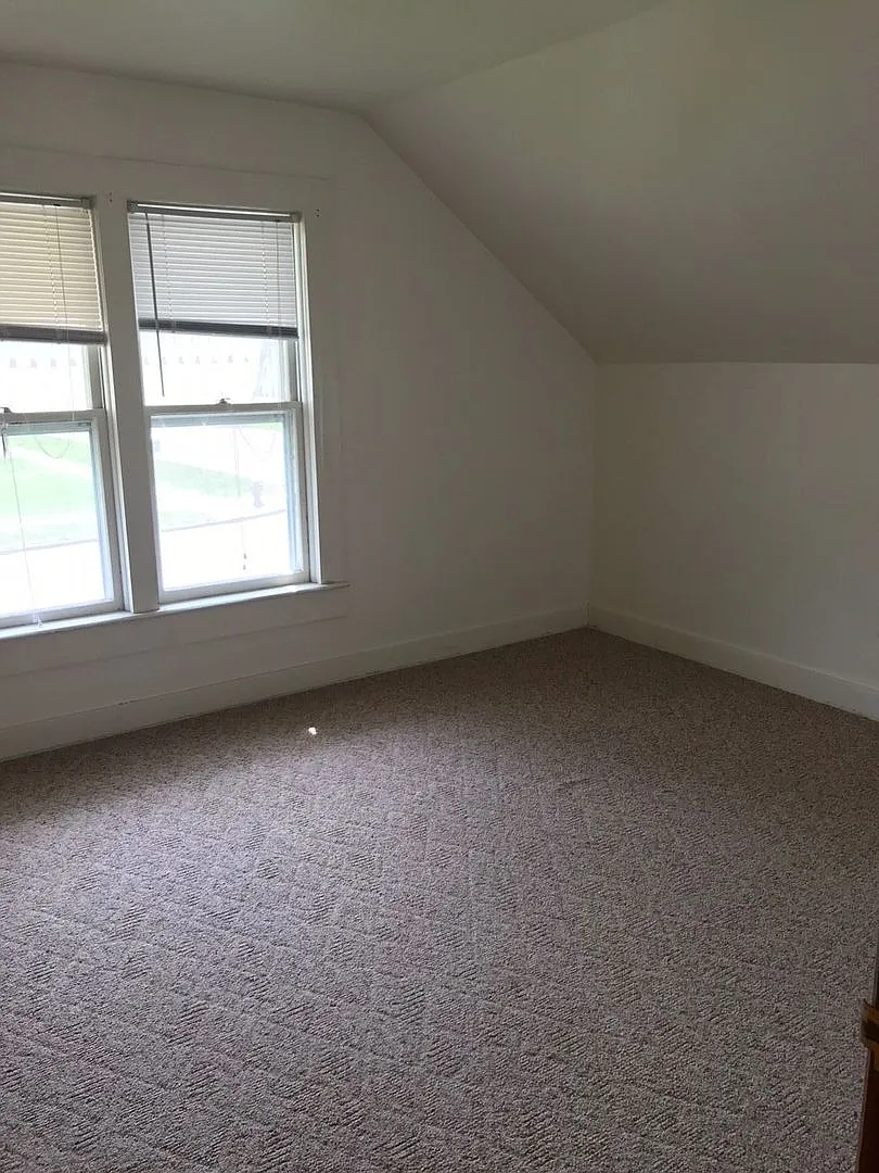 2 bed, 800 sqft, $790 — Photo 4
