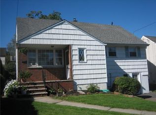 133 Maryknoll Rd, Metuchen, NJ 08840