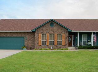 148 Holiday Hills Rd, Eufaula, OK 74432