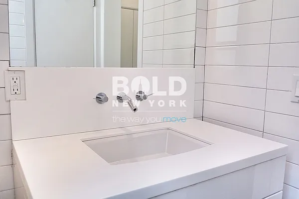 Rented by Bold New York | media 26