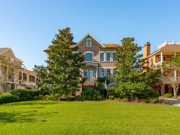 1600 Rivertowne Country Club Dr, Mount Pleasant, SC 29466