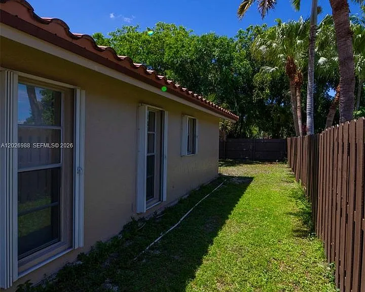 9039 NW 21st Ct #0 — Photo 2