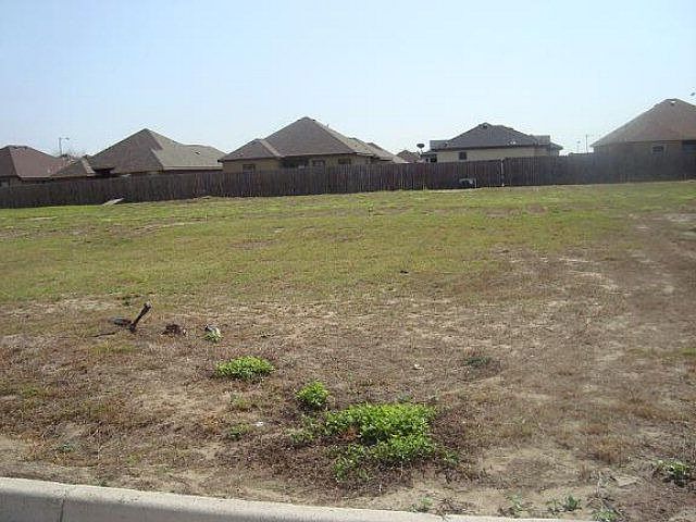 Feb 26 2011