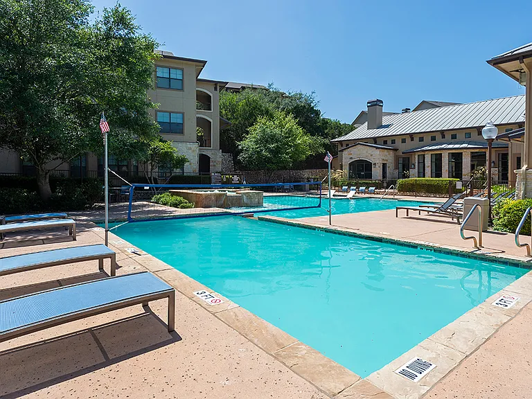 Vista Ridge Apartment Homes — Photo 6