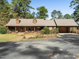 307 Salem School Rd, Collins, MS 39428