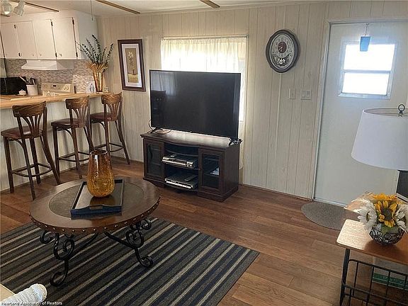 2nd image of 1420 Whisper Cir