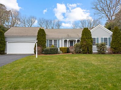 140 Falling Leaf Ln, Osterville, MA, 02655
