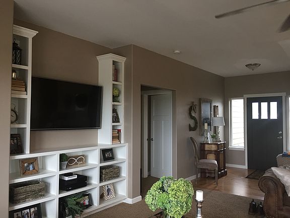 5th image of 270 Swiss Ave