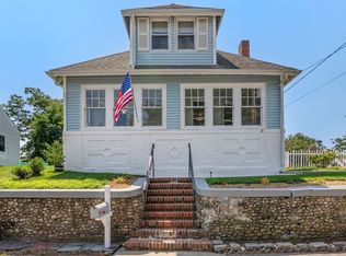 18 Kiely Rd, Dedham, MA 02026