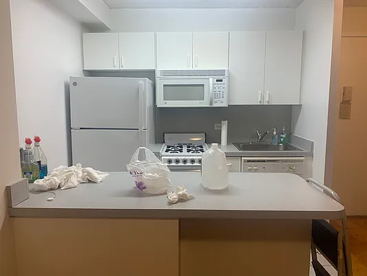 Rented by Prince Real Estate Associates LLC | media 2