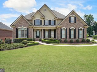 1375 Highland Lake Dr, Lawrenceville, GA 30045