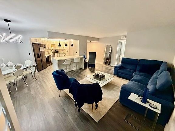 4th image of 5800 Camino Real #306