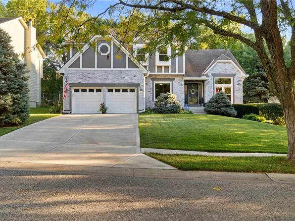 16115 W 80th Pl, Lenexa, KS 66219
