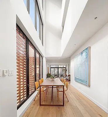 2nd image of 142 Dikeman St