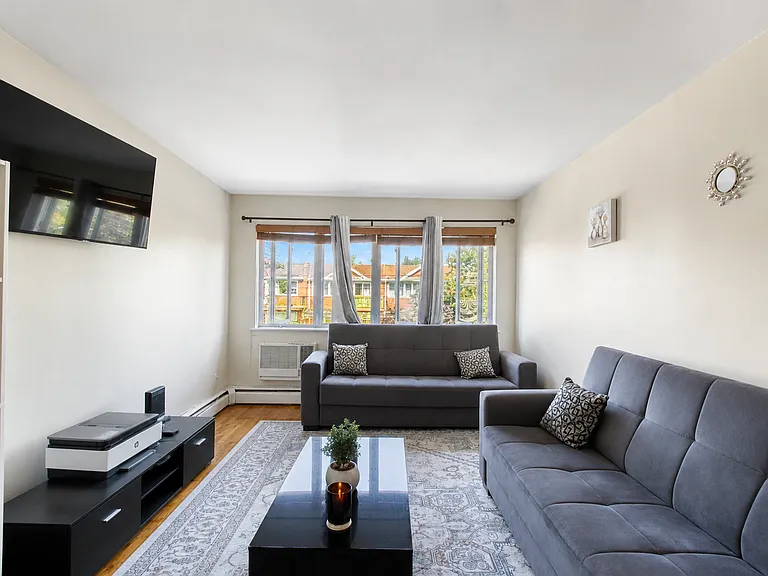 7260 Bergen Ct #3 — Photo 3