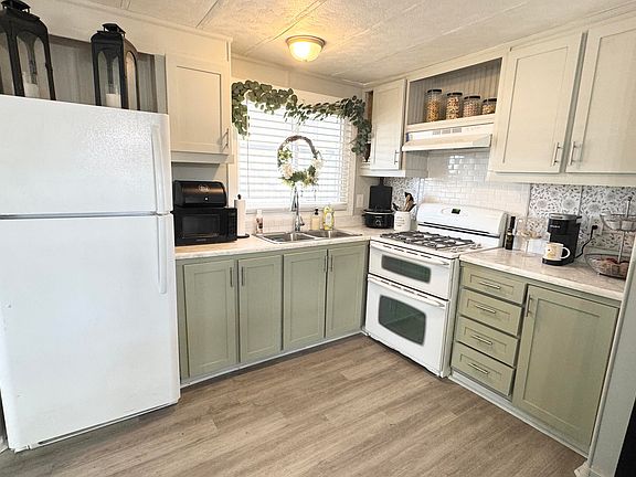 4th image of 303 S Recker Road #62