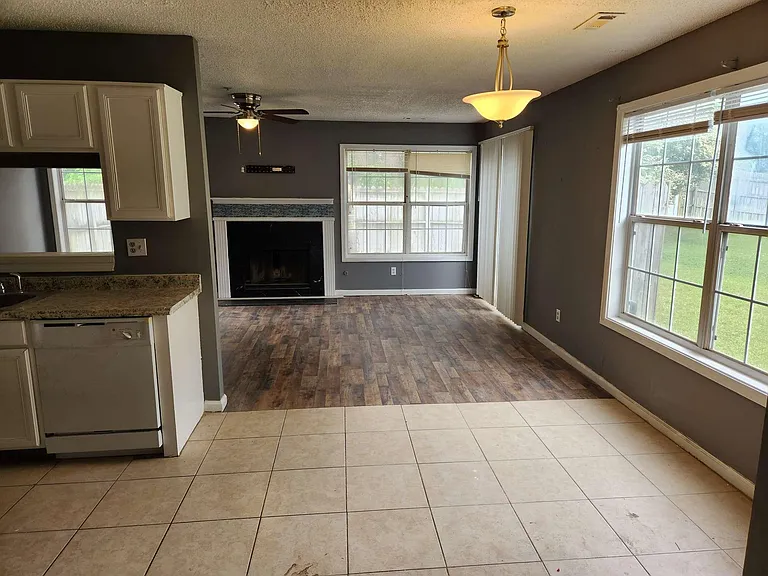 3439 Lehigh Way — Photo 6