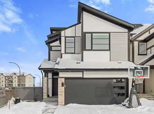 71 Nouveau Dr, Saint Albert, AB T8N 8B1