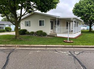311 Saint Ives S, Lansing, MI