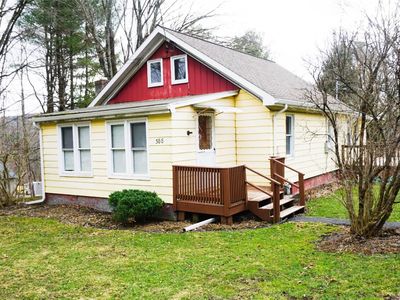 388 W Hill Rd, Vestal, NY, 13850