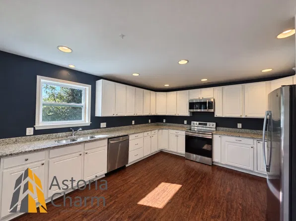 703 Cedar Ave, Glen Burnie, MD 21061