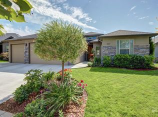 507 W Kingsley St, Meridian, ID 83646