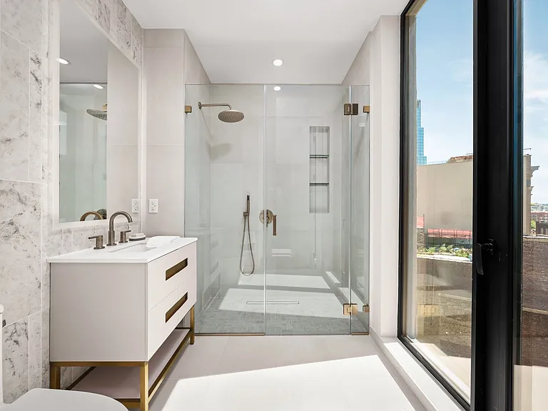 570 Fulton St #16D — Photo 8