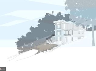 704 Sligo Creek Pkwy, Takoma Park, MD 20912