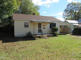 102 River Rd, Selma, NC 27576