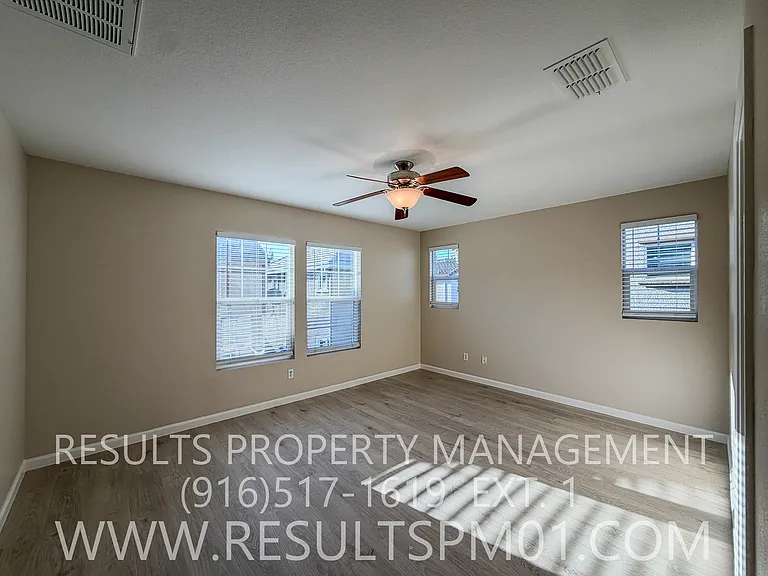 1177 Impressionist Loop — Photo 17