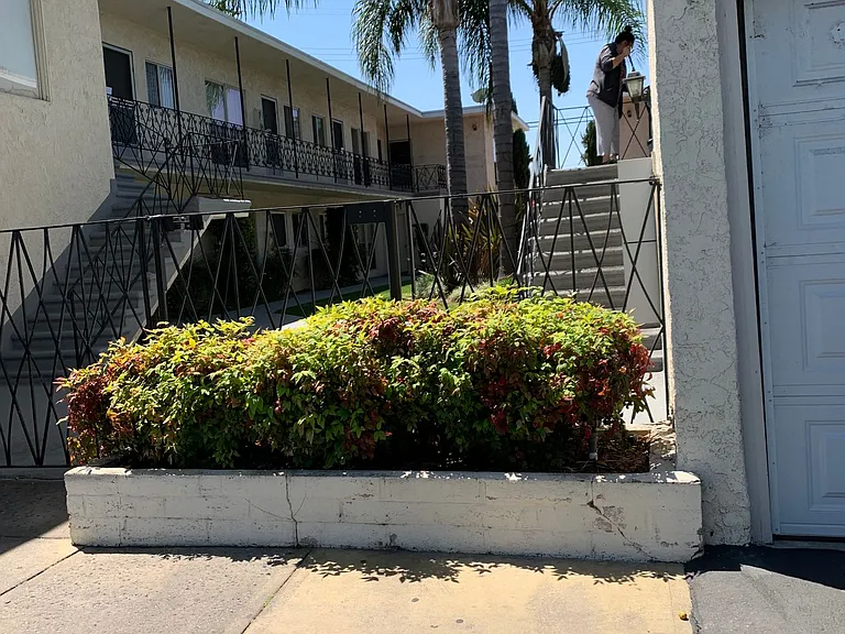 7306 Neo St — Photo 17