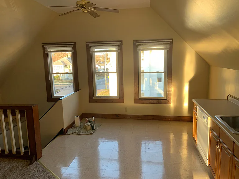 61 Quaker Ln S #THREE — Photo 7