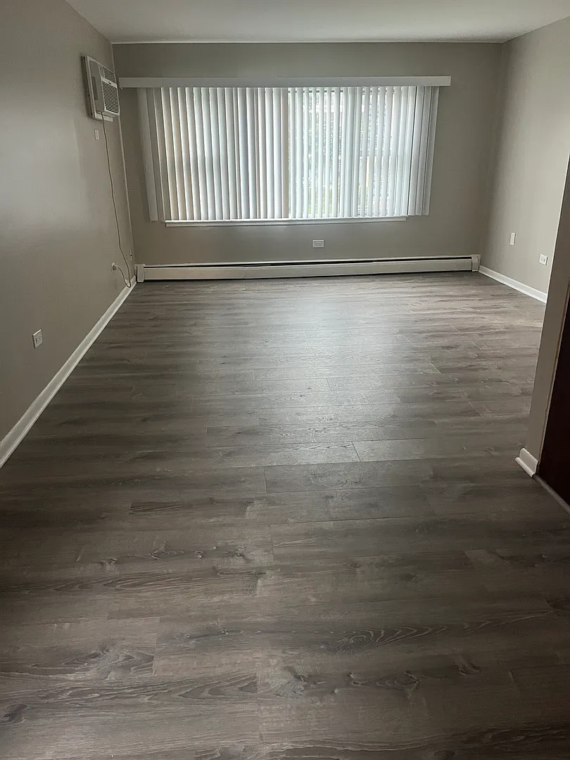 2 bed, 900 sqft, $1,625 — Photo 4