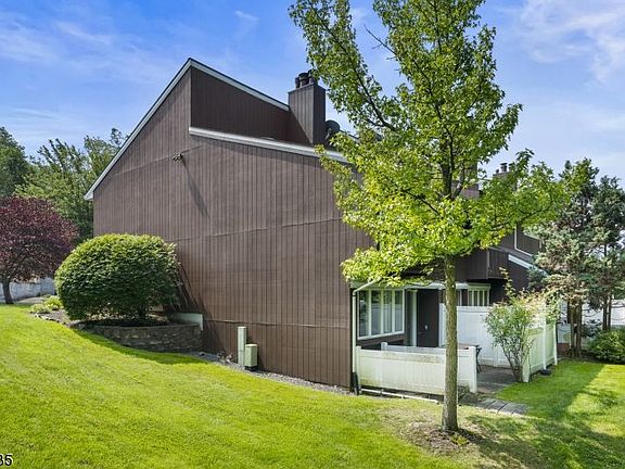 2nd image of 135 Marion Dr