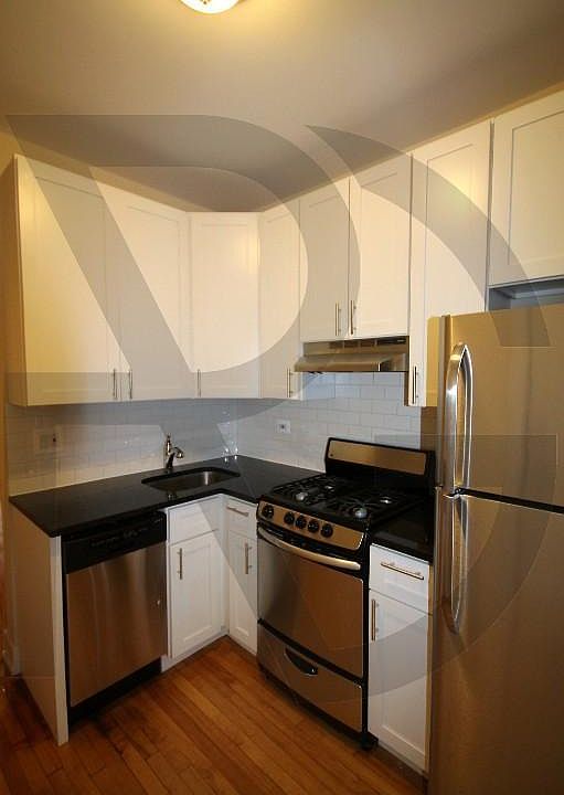 1st image of 617 W Melrose St #617B2