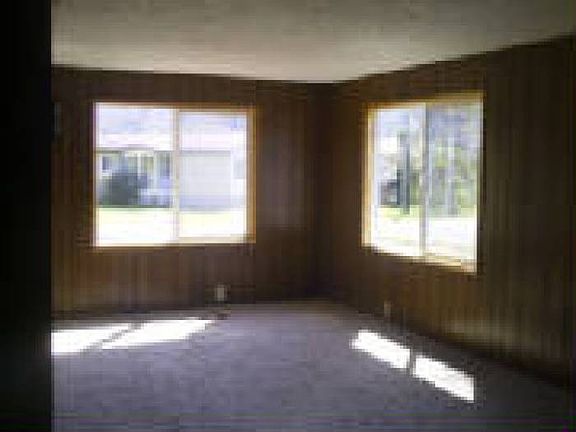 Living Room-new carpet