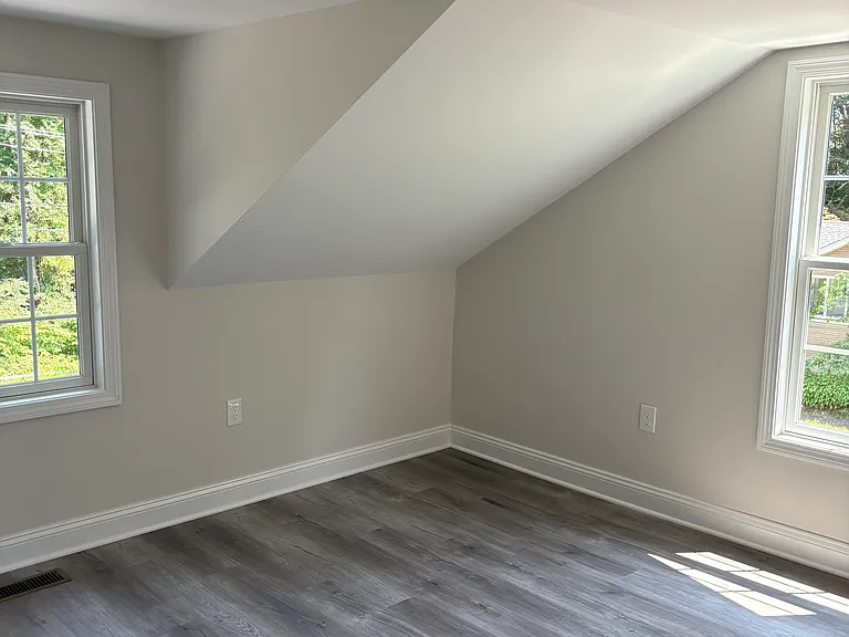 1941 Peck Ln — Photo 12