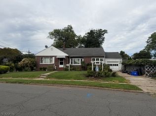 290 Jensen Ave, Rahway, NJ 07065