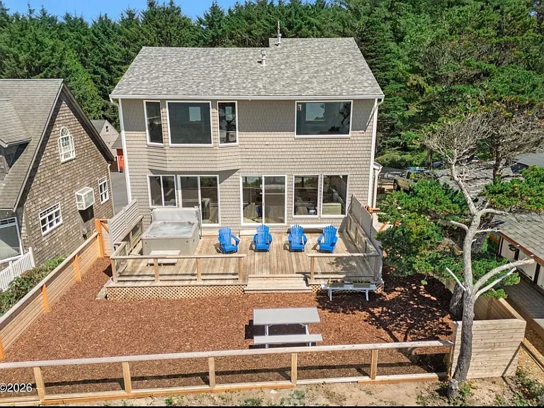 1825 SW Coast Ave — Photo 12