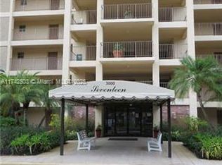 3000 S Course Dr APT 208, Pompano Beach, FL 33069
