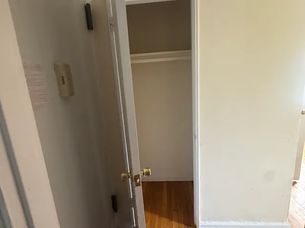 148-49 88th Ave Floor 2, Jamaica, NY 11435