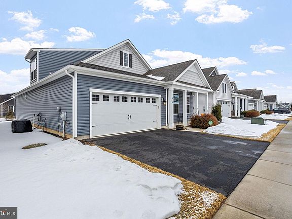 2nd image of 6 Preston Ln