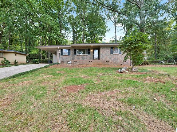 2nd image of 605 Rebecca Rd
